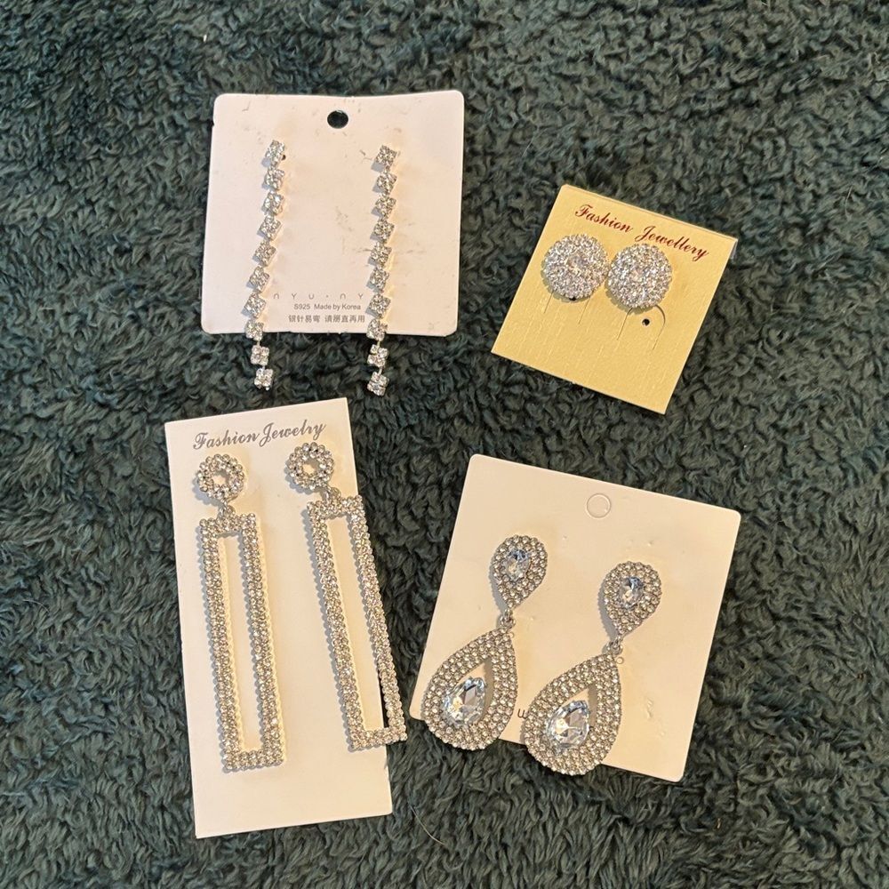 Elegant Silver Rhinestone Earring Set never worn